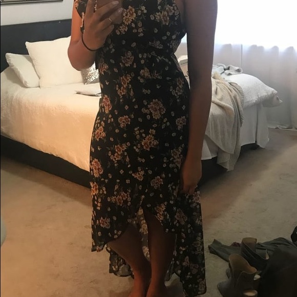 LULUS BLACK FLORAL PRINT MAXI DRESS - Picture 5 of 8